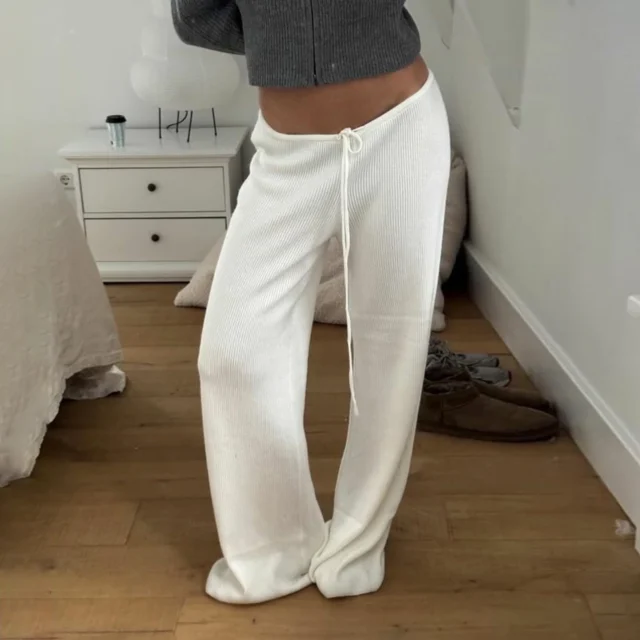 Low-Waisted Ribbed Knitted Wide-Leg Pants