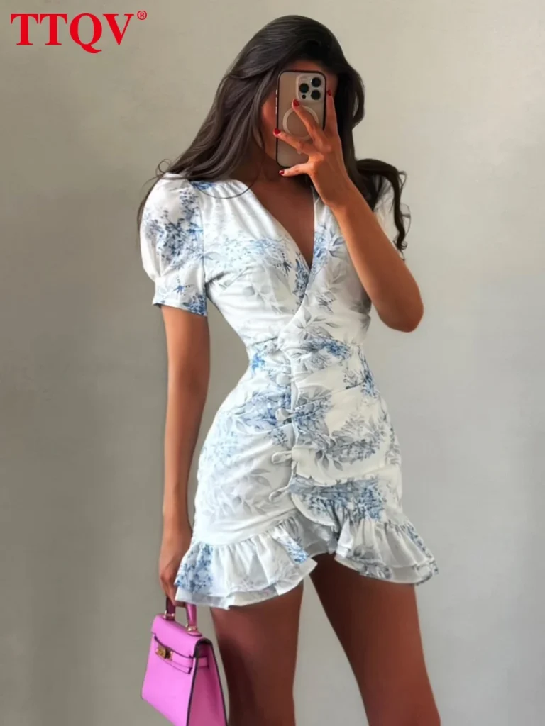 Vestido TTQV mini con volantes y escote en V